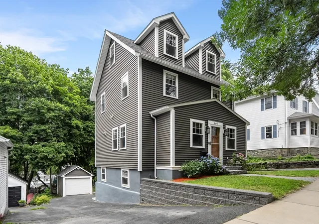 3rd image of 64 Overlook Rd, Arlington, MA 02474 | MLS# 73553584