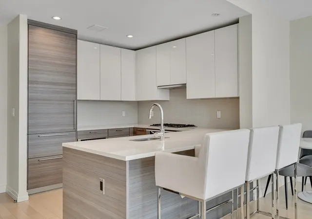 1st image of 1 Franklin St #2309, Boston, MA 02110 | MLS# 73535530