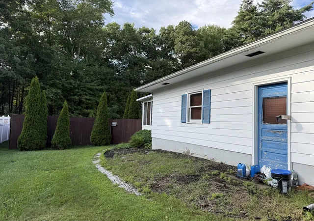 2nd image of 1117 Overlook Dr, Palmer, MA 01069 | MLS# 73558718