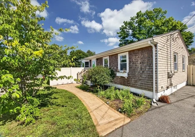 Photo 3 of Sale Pending at 6 Pontiac St, New Bedford, MA 02745 | MLS# 73567960 | Listing updated on 2026-09-17