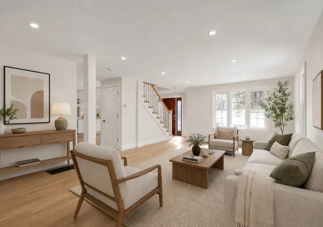 2nd image of 510 Common St, Walpole, MA 02081 | MLS# 73560503