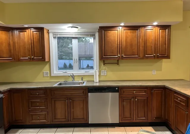 Homes for sale in Worcester, MA | 42 Ernest Ave, Worcester, MA 01604 | MLS# 73520709
