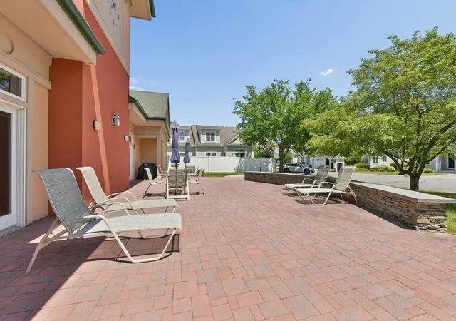 32nd image of 10 Northwood Dr #301, Sudbury, MA 01776 | MLS# 73548630