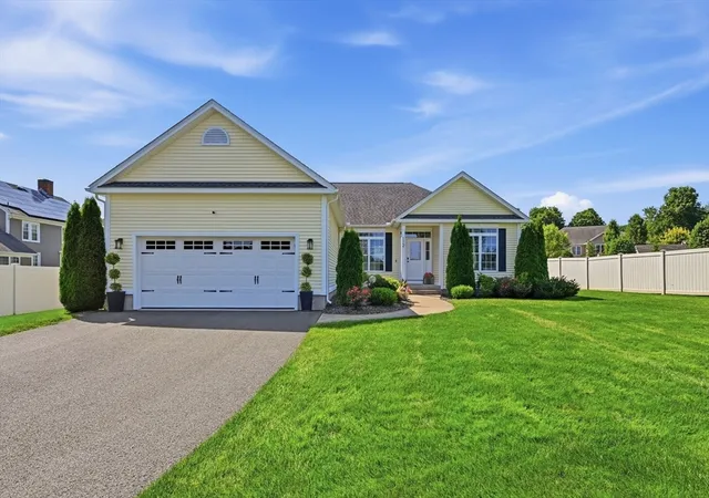 2nd image of 112 Farmington Cir, Feeding Hills, MA 01030 | MLS# 73554219
