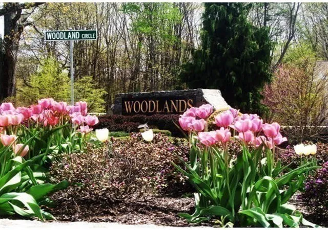 Homes for sale in Clinton, MA | 2311 Briarwood Vlg #2311, Clinton, MA 01510 | MLS# 73493741