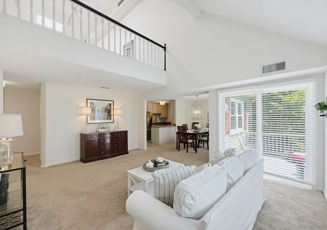 Listing Photo 5 - Condo for sale in building located at 16 Valiant Wy, Salem, MA 01970 - Unit #16
