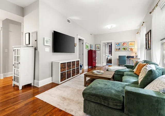 4th image of 3 N Munroe Ter, Dorchester, MA 02122 | MLS# 73556727