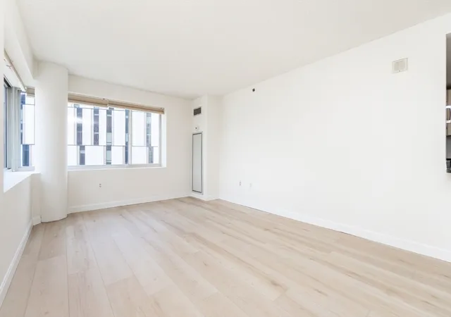Homes for sale in Cambridge, MA | 8-12 Museum Way #1126, Cambridge, MA 02141 | MLS# 73530882