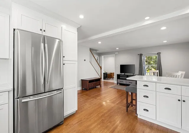 Photo 3 of Single family home for sale at 106 Lynnfield St, Peabody, MA 01960 | MLS# 73568997 | Listing updated on 2026-09-04