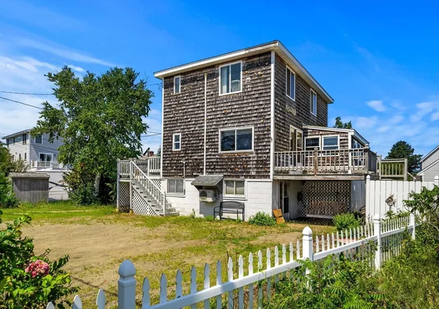 3rd image of 10 70Th Street, Newburyport, MA 01950 | MLS# 73556233