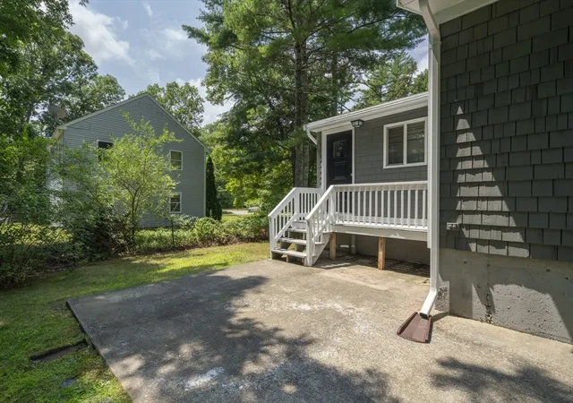 5th image of 99 S Meadow Rd, Carver, MA 02330 | MLS# 73556767