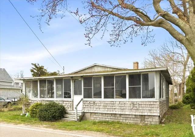 Homes for sale in Marshfield, MA | 64 Central St, Marshfield, MA 02020 | MLS# 73508072