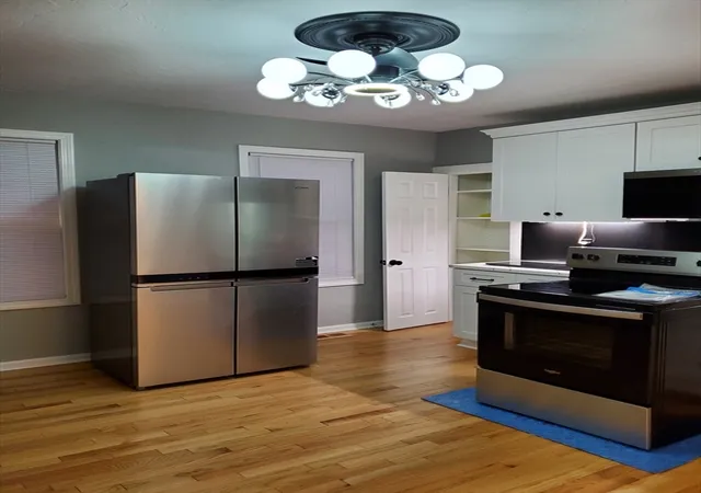 5th image of 31 Esther St, Worcester, MA 01607 | MLS# 73554908