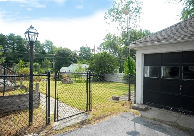Photo 3 of Single family home for sale at 10 Brook St, Ayer, MA 01432 | MLS# 73556946 | Listing updated on 2026-09-06