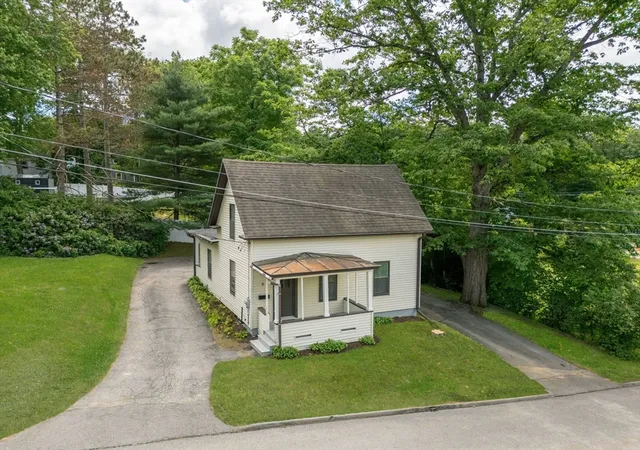 Homes for sale in Gardner, MA | 8 Nadeau St, Gardner, MA 01440 | MLS# 73537070