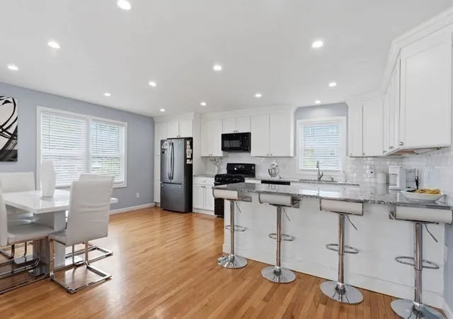 4th image of 105 Lawrence St, Fall River, MA 02721 | MLS# 73542725