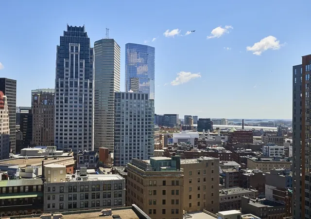 5th image of The Ritz-Carlton Residences, Boston, MA 02111