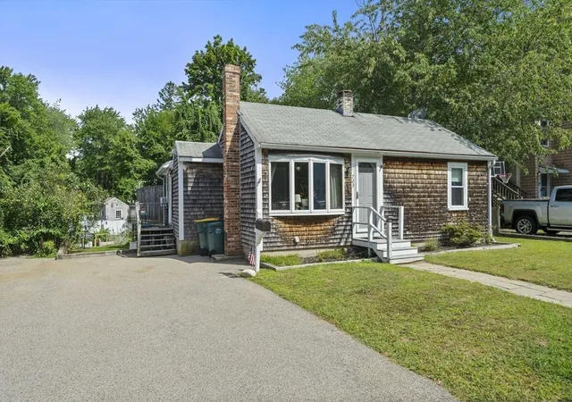 1st image of 723 Old Randoloh St, Abington, MA 02351 | MLS# 73566687