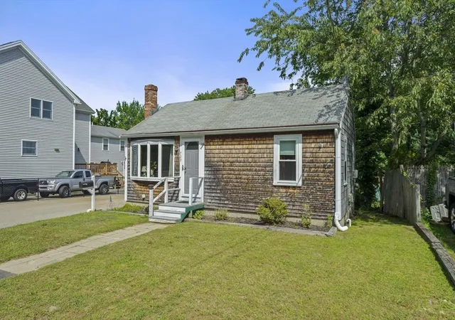Photo 3 of Sale Pending at 723 Old Randoloh St, Abington, MA 02351 | MLS# 73566687 | Listing updated on 2026-09-10