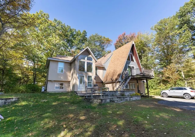 Homes for sale in West Brookfield, MA | 68 Lyon Rd, West Brookfield, MA 01585 | MLS# 73536077