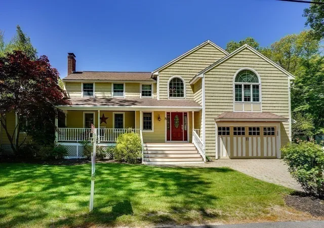Homes for sale in Burlington, MA | 8 Shady Lane Dr, Burlington, MA 01803 | MLS# 73537433