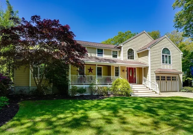 Homes for sale in Burlington, MA | 8 Shady Lane Dr, Burlington, MA 01803 | MLS# 73537433