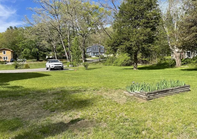 Photo 4 of Sale Pending at 36 Atwood Rd, Haverhill, MA 01830 | MLS# 73565847 | Listing updated on 2026-09-09