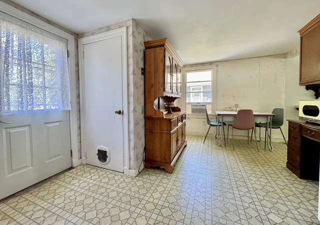 Homes for sale in Marblehead, MA | 262 W Shore Dr, Marblehead, MA 01945 | MLS# 73527716