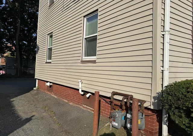 3rd image of 17 Alice Ave, Lynn, MA 01902 | MLS# 73555147
