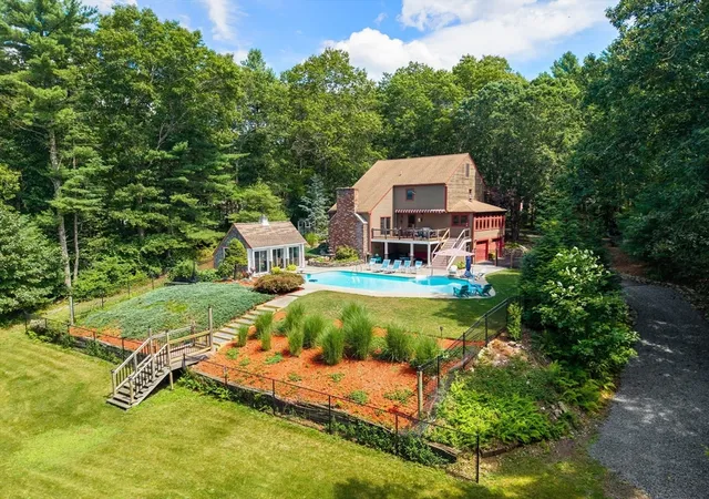 Photo 2 of Sale Pending at 14 Woodview Dr, Lakeville, MA 02347 | MLS# 73568429 | Listing updated on 2026-09-10