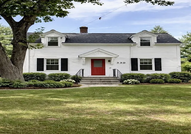 1st image of 330 Newman Ave, Seekonk, MA 02771 | MLS# 73535856