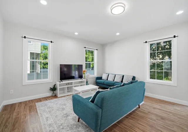 5th image of 24 Medford St, Springfield, MA 01107 | MLS# 73563227