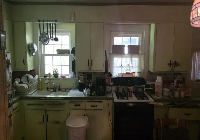 Homes for sale in New Bedford, MA | 39 Frederick Street, New Bedford, MA 02744 | MLS# 73546621