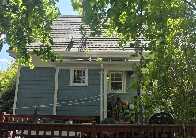 Homes for sale in New Bedford, MA | 39 Frederick Street, New Bedford, MA 02744 | MLS# 73546621