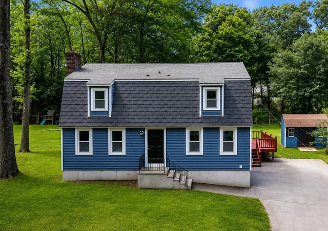 Homes for sale in Westford, MA | 250 Groton Rd, Westford, MA 01886 | MLS# 73547894