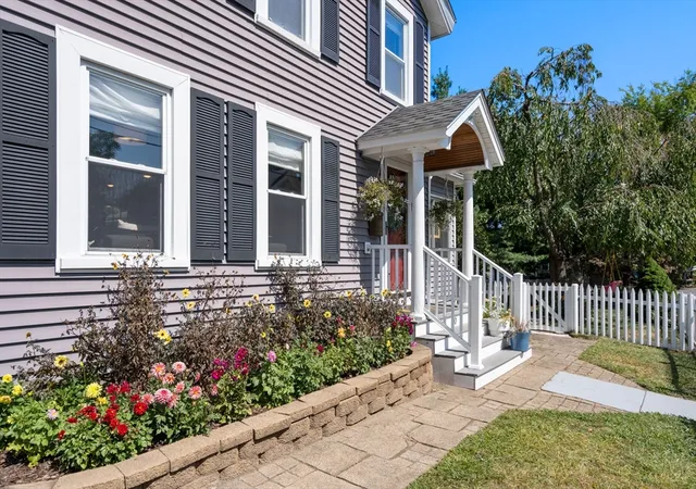 2nd image of 20 Curve St, Framingham, MA 01702 | MLS# 73549856