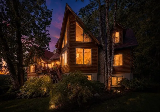 41st image of 55 Breakneck Hill Rd, Southborough, MA 01772 | MLS# 73537849