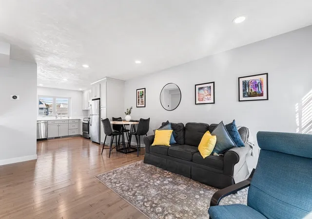 Homes for sale in Peabody, MA | 18 1/2 Dalton Ct #18 1/2, Peabody, MA 01960 | MLS# 73531596