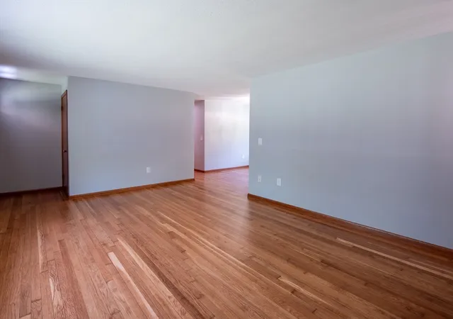 Homes for sale in Holden, MA | 622 Shrewsbury Street, Holden, MA 01520 | MLS# 73532978