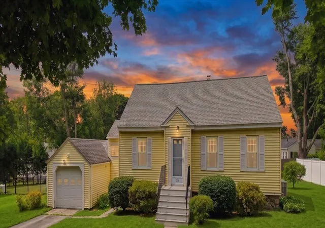 1st image of 36 Holbrook Rd, North Andover, MA 01845 | MLS# 73553748