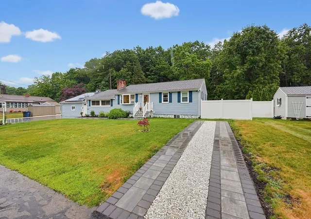 Homes for sale in Marlborough, MA | 14 Country Ln, Marlborough, MA 01752 | MLS# 73541568