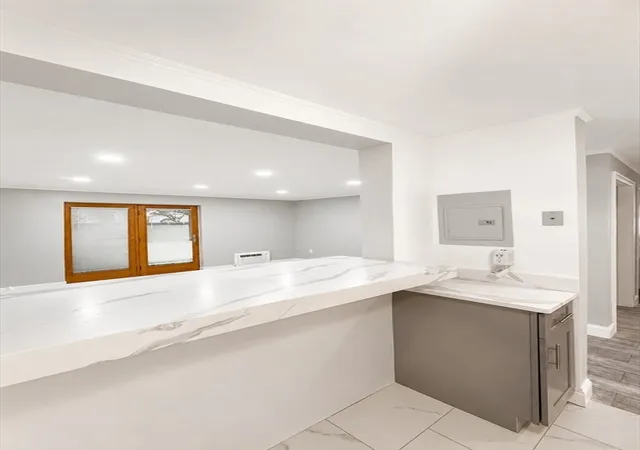 Photo 3 of Condo for sale at 45 Oval Rd #8, Quincy, MA 02170 | MLS# 73565271 | Listing updated on 2026-09-18