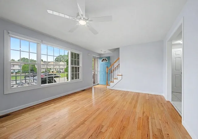 Listing Photo 4 - Condo for sale in building located at 10 Fuller Ave, Attleboro, MA 02703 - Unit #15