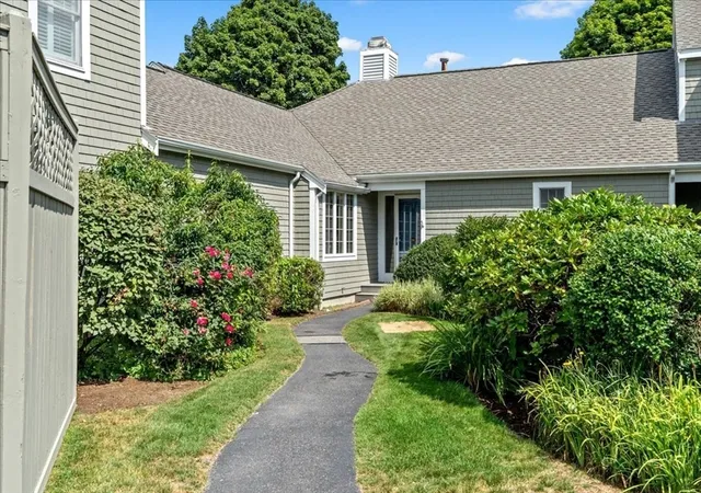 1st image of 56 Floret Cir, Hingham, MA 02043