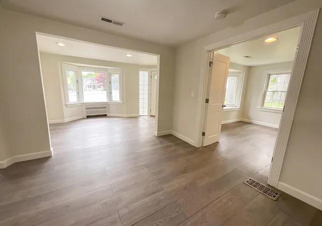 Photo 3 of Single family home for sale at 146 Hayward St, Braintree, MA 02184 | MLS# 73561707 | Listing updated on 2026-09-17