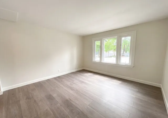 Photo 3 of Single family home for sale at 146 Hayward St, Braintree, MA 02184 | MLS# 73561707 | Listing updated on 2026-09-17