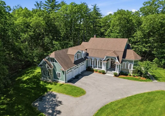 Photo 2 of Single family home for sale at 48 Reservation Rd, Andover, MA 01810 | MLS# 73534450 | Listing updated on 2026-09-12