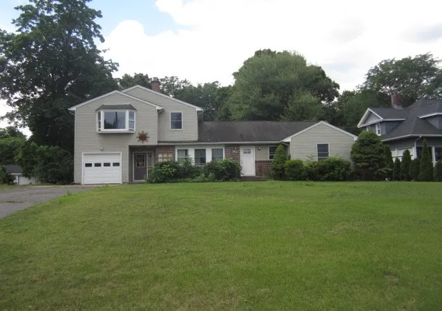 Photo 1 of Single family home for sale at 85 Maple Rd, Longmeadow, MA 01106 | MLS# 73565490 | Listing updated on 2026-08-23