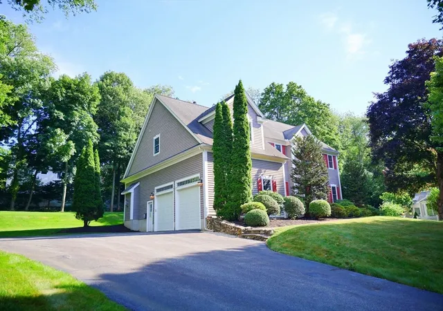2nd image of 31 Wyman Rd, Lexington, MA 02420 | MLS# 73541440