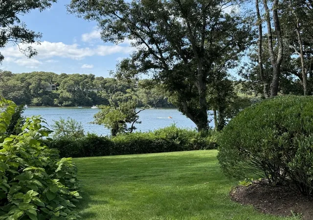 3rd image of 385 Barnes Road, Oak Bluffs, MA 02557 | MLS# 73496934